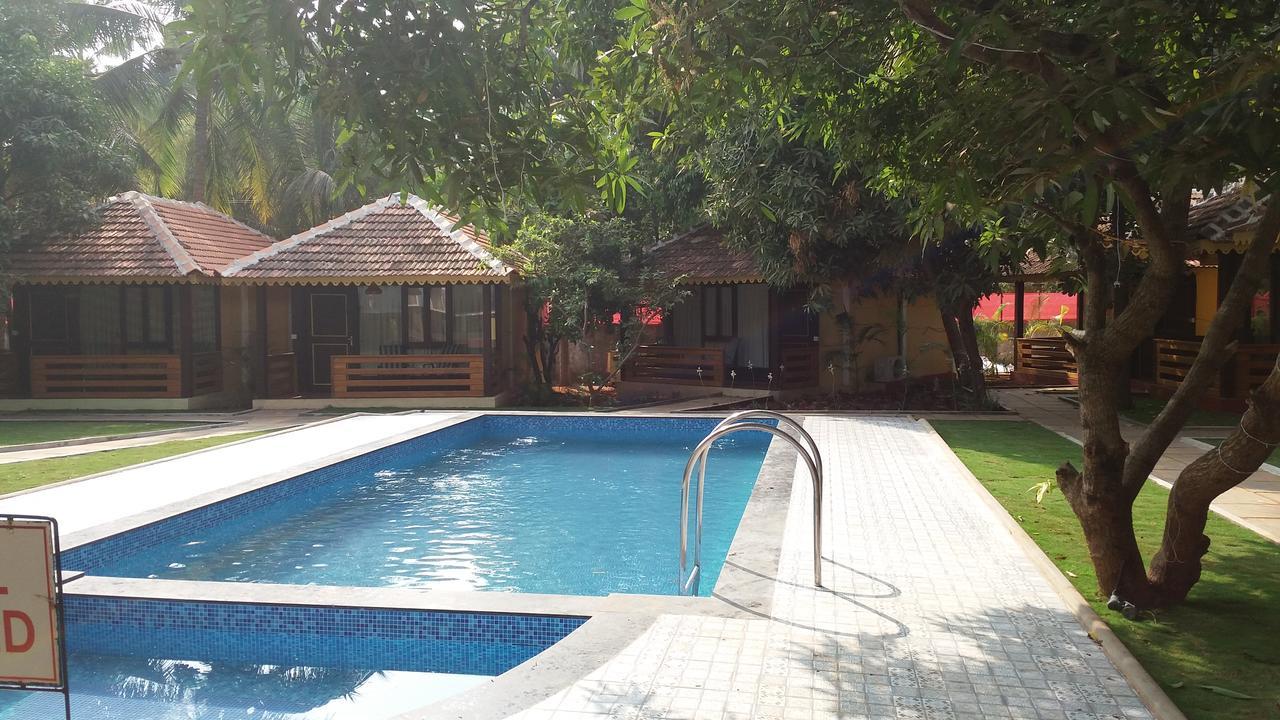 Antara Goa Hotel Marmagao Exterior foto