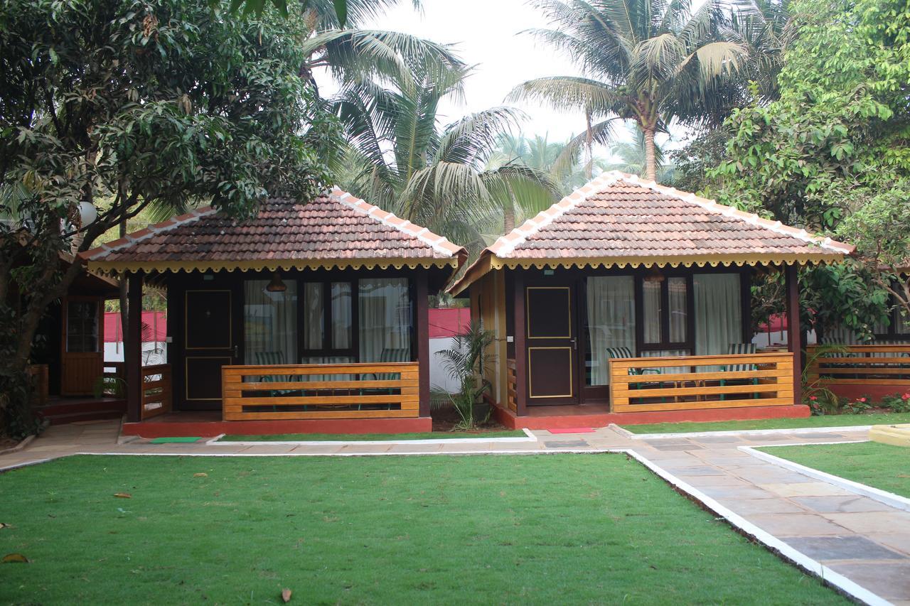 Antara Goa Hotel Marmagao Exterior foto