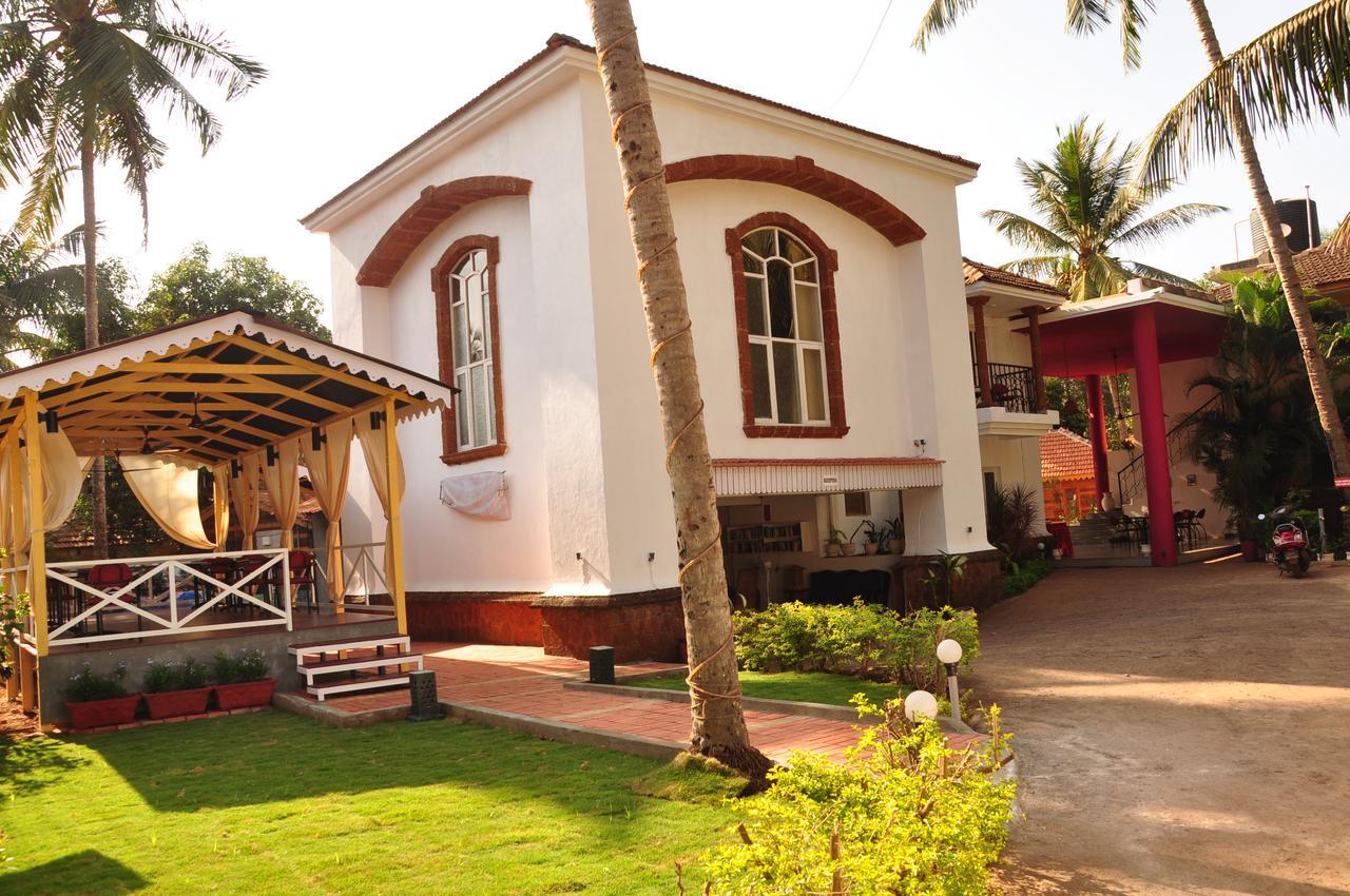 Antara Goa Hotel Marmagao Exterior foto